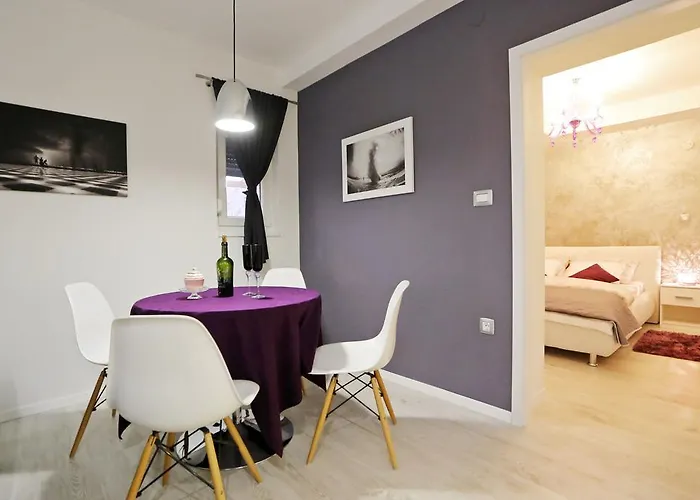 Sfinga アパート *