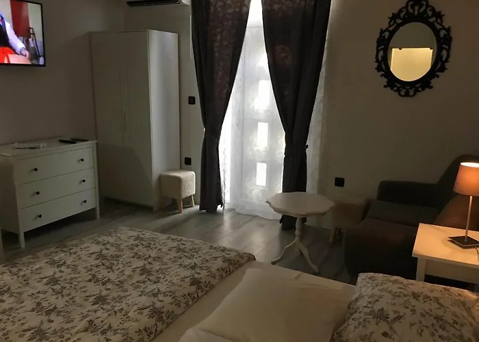 Apartman Sfinga *